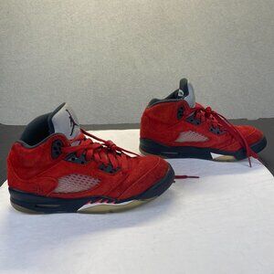 Air Jordan 5 Retro Raging Bull Men’s Shoes  Size 5.5Y Sneakers,440888-600